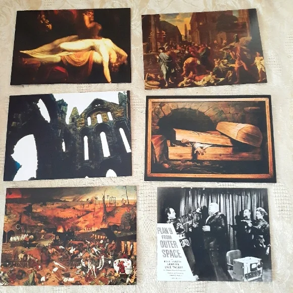 Sale! Set of 20 Vampire Dracula Theme Postcards - Picture 5 of 10